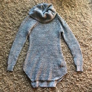 sweater w/ small colorful specks of knitting